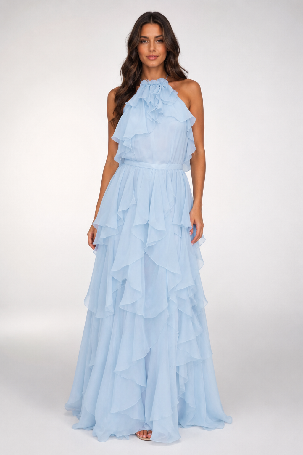 VESTIDO LARGO AZUL CLARO CON CUELLO HALTER Y VOLANTES