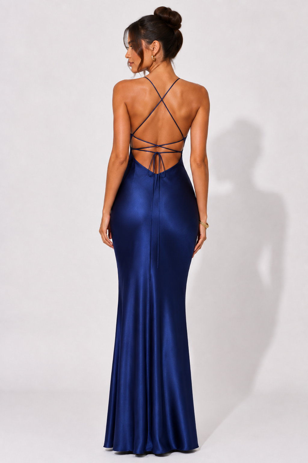 VESTIDO LARGO SATINADO AZUL
