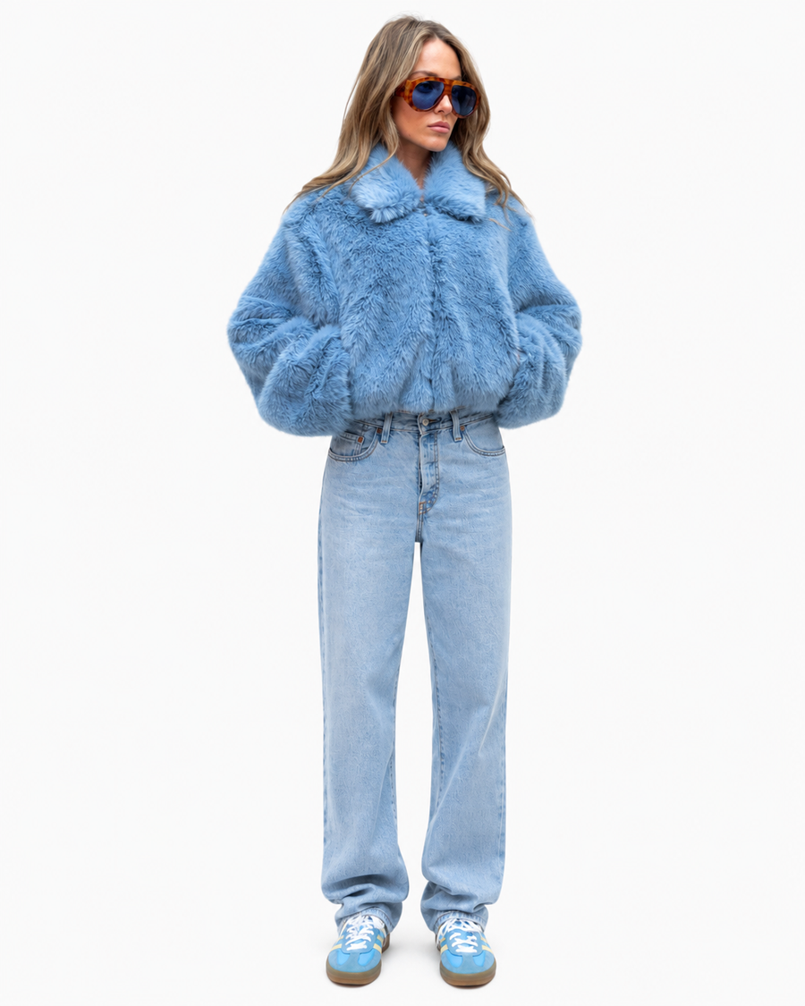 CHAQUETA DE PELO SINTETICO AZUL HIELO
