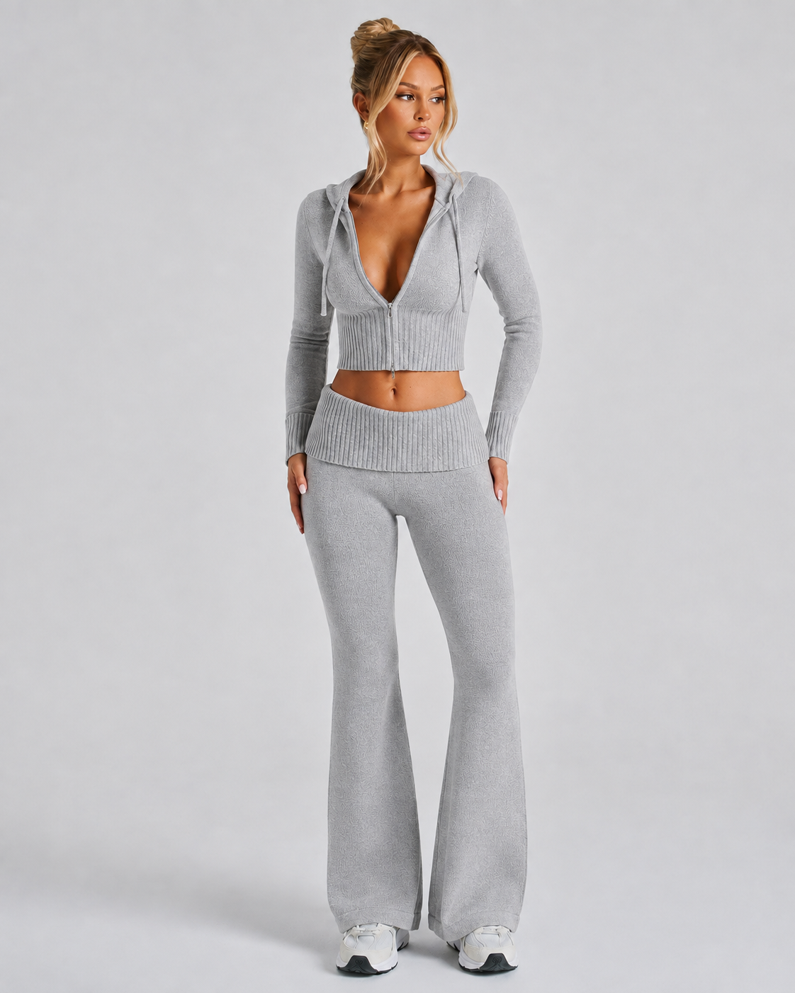 PANTALON DE PUNTO GRIS CLARO