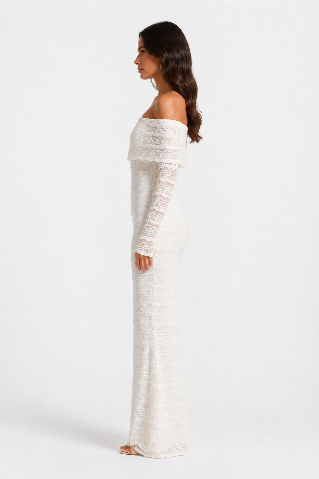 VESTIDO LARGO DE ENCAJE BLANCO