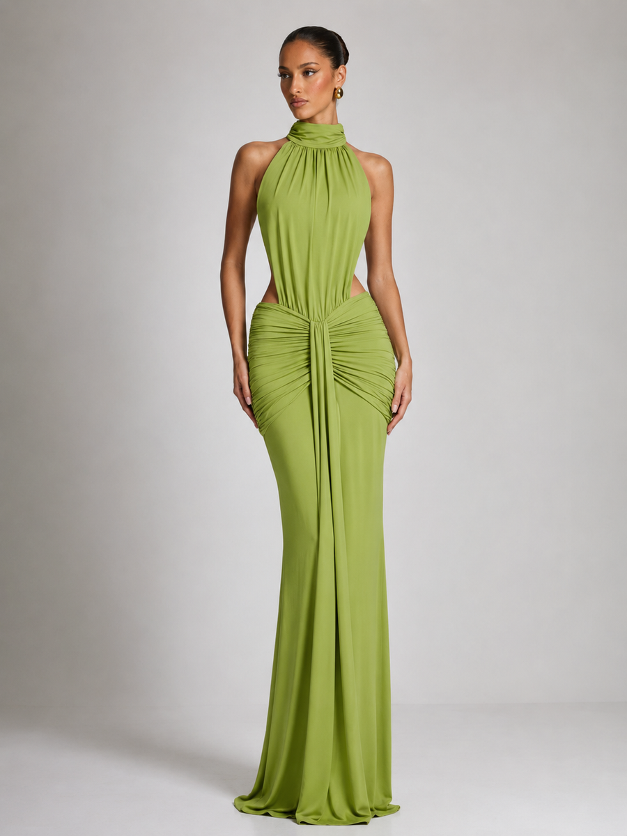 Vestido largo drapeado con escote halter en verde