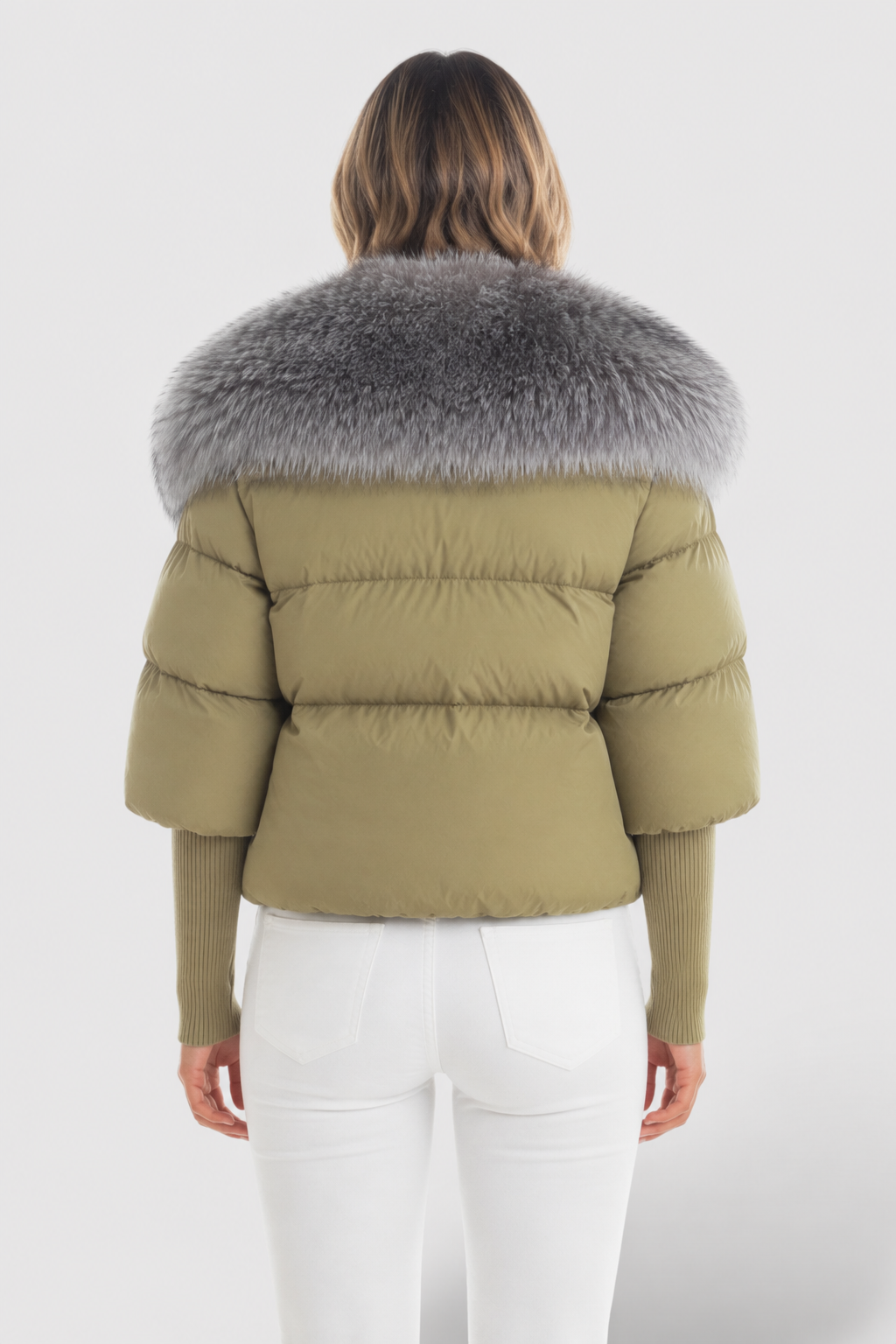 CHAQUETA ACOLCHADA CON CUELLO DE PIEL SINTETICA