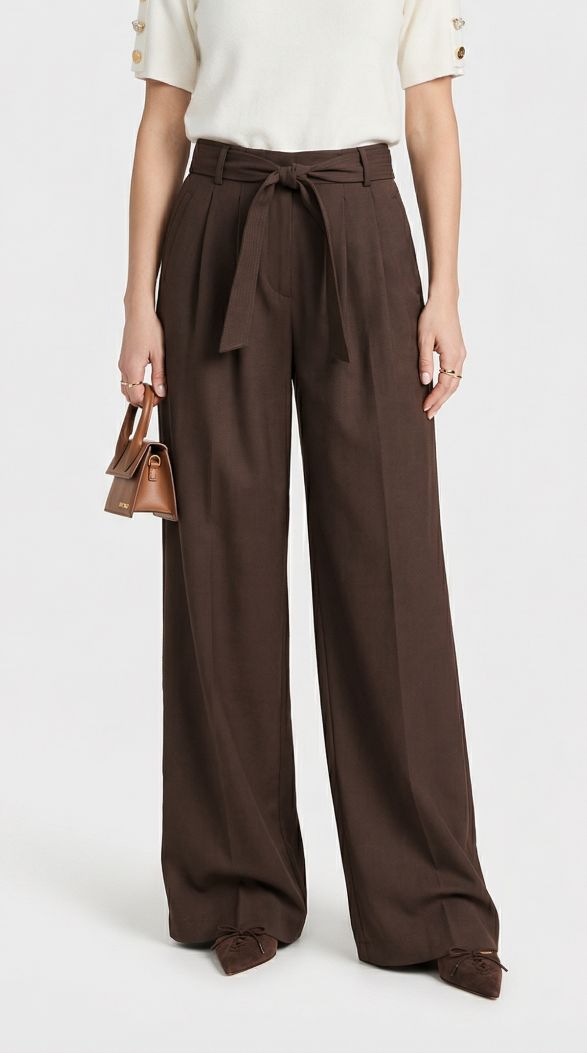 PANTALON ANCHO PLISADO CON LAZADA MARRON