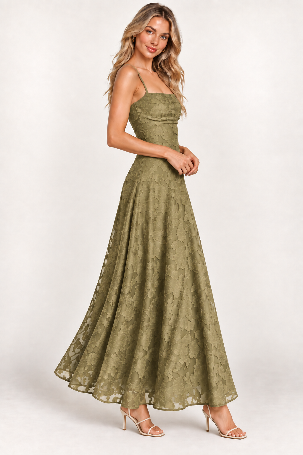 VESTIDO MAXI DE ENCAJE BOTÁNICO