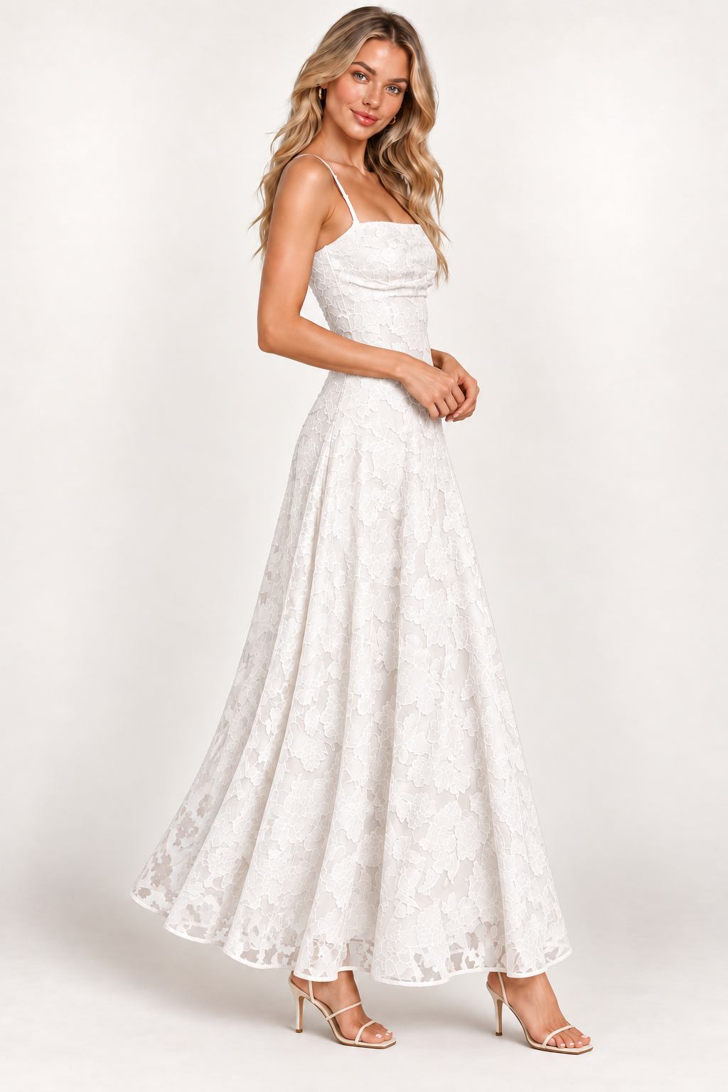VESTIDO MAXI DE ENCAJE BOTÁNICO