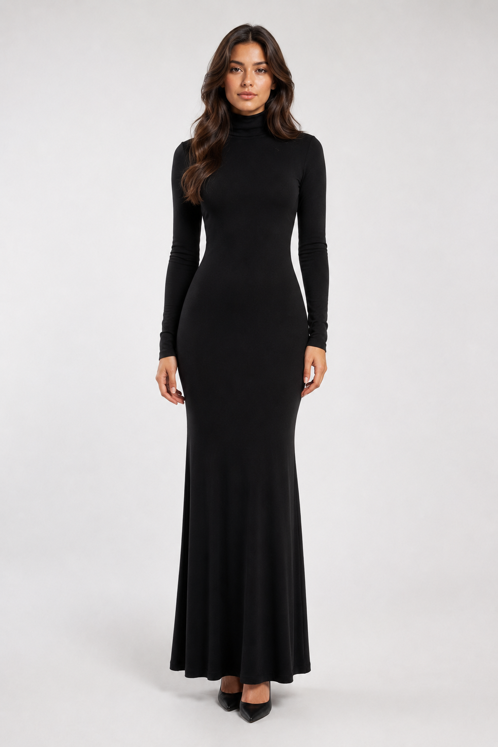 VESTIDO MAXI DE CUELLO ALTO NEGRO