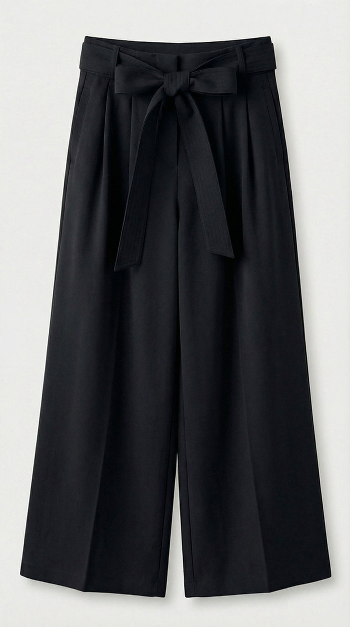 PANTALON ANCHO PLISADO CON LAZADA NEGRO