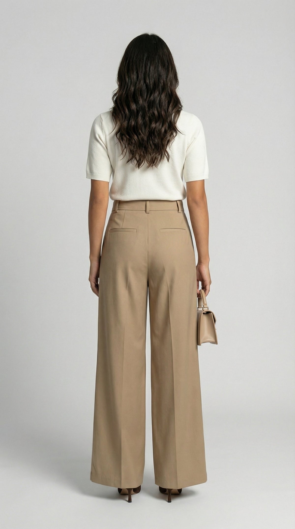 PANTALON ANCHO PLISADO CON LAZADA BEIGE