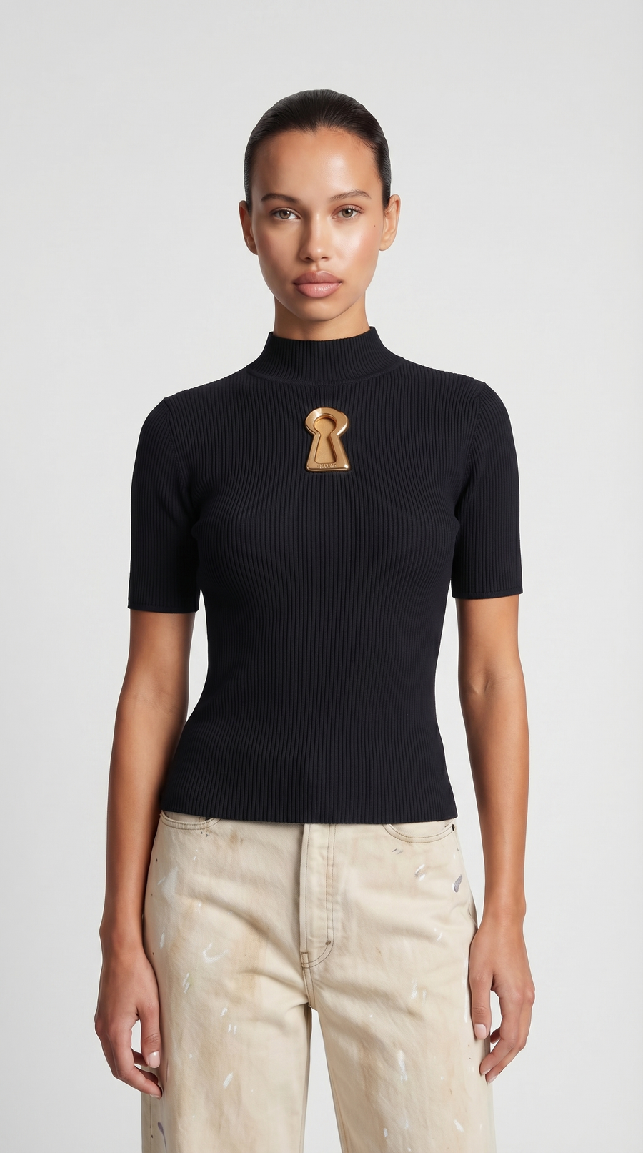 TOP DE PUNTO CANALE CON DETALLE METALICO NEGRO