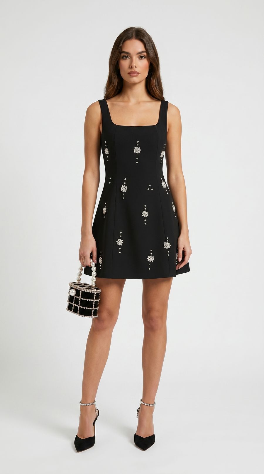 VESTIDO MINI LINEA A CON CRISTALES NEGRO
