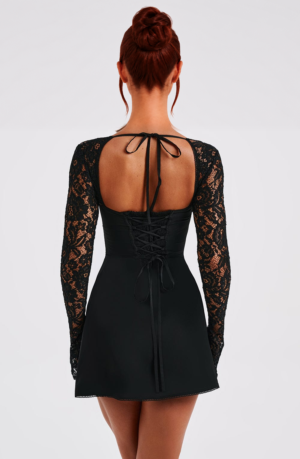 VESTIDO MINI DE GASA CON MANGAS DE ENCAJE NEGRO
