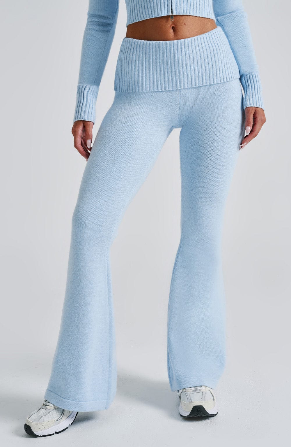 PANTALON DE PUNTO AZUL BEBE