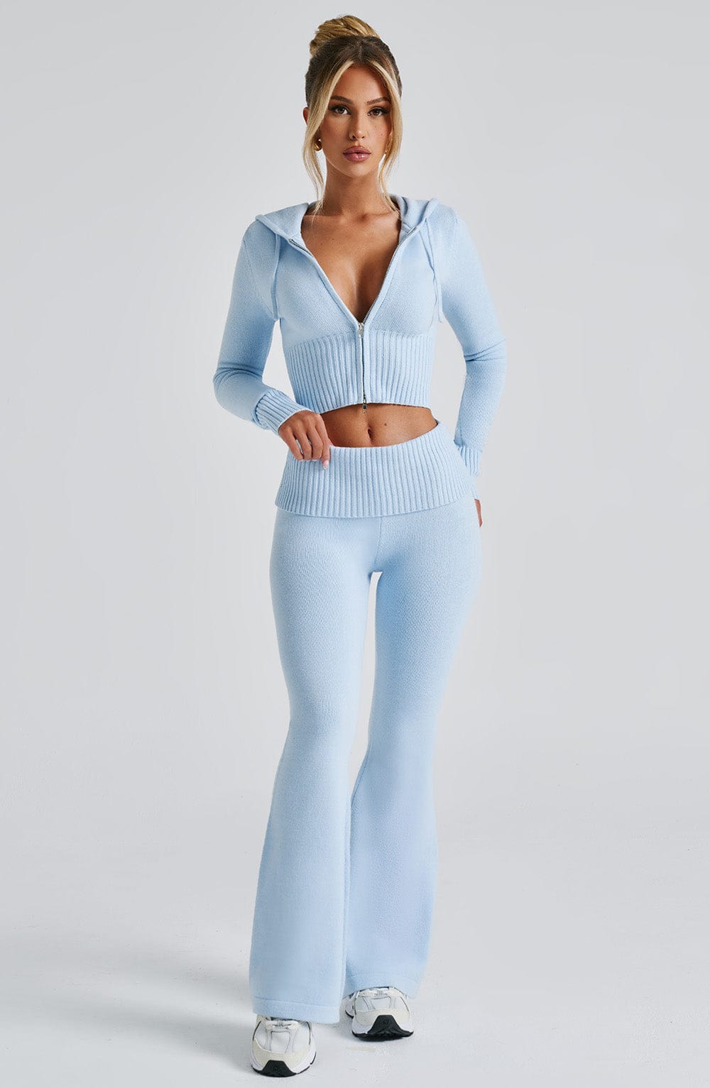 PANTALON DE PUNTO AZUL BEBE