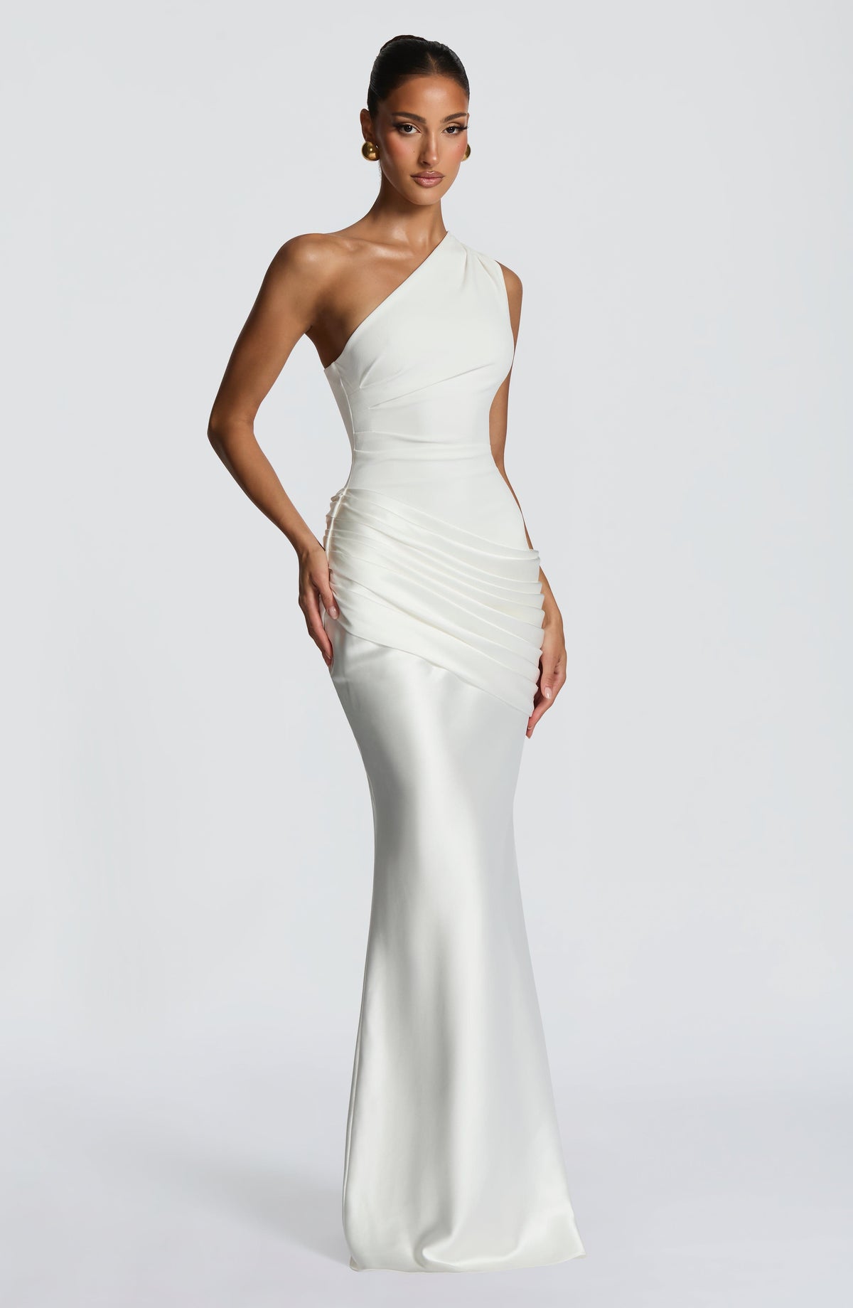 VESTIDO LARGO ASIMETRICO DE SATEN BLANCO