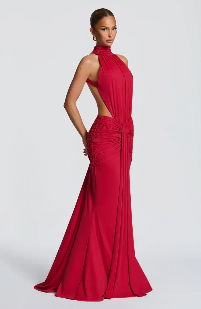 VESTIDO LARGO DRAPEADO CON ESCOTE HALTER ROJO