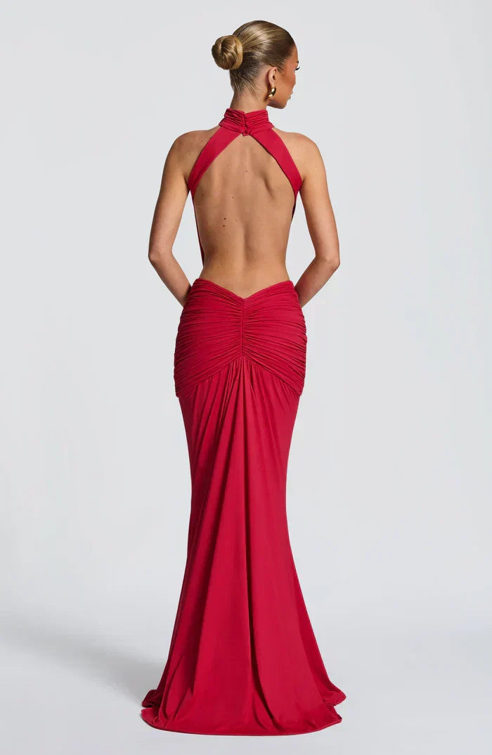 VESTIDO LARGO DRAPEADO CON ESCOTE HALTER ROJO