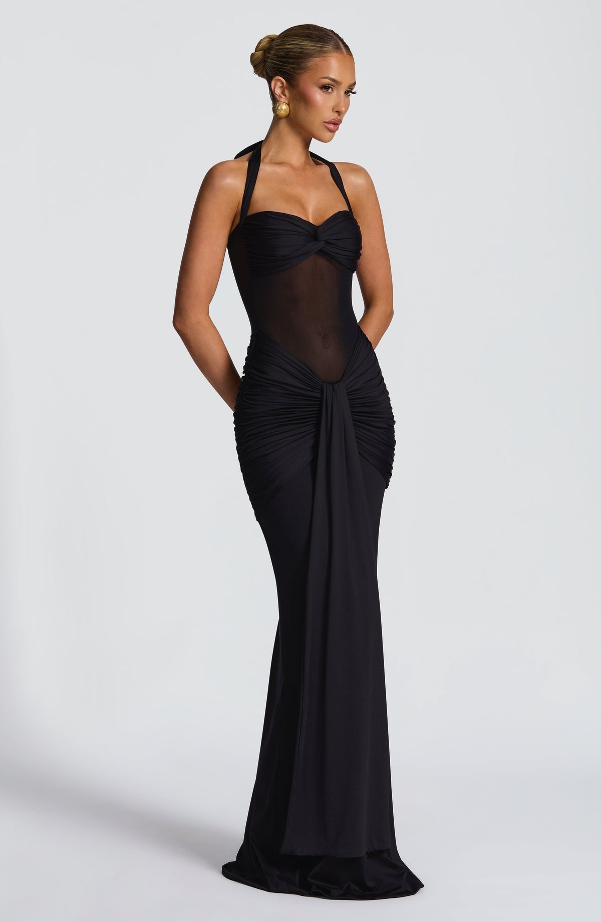 VESTIDO LARGO HALTER NEGRO